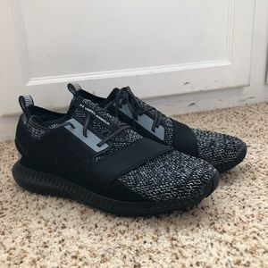 Under Armour  sneakers